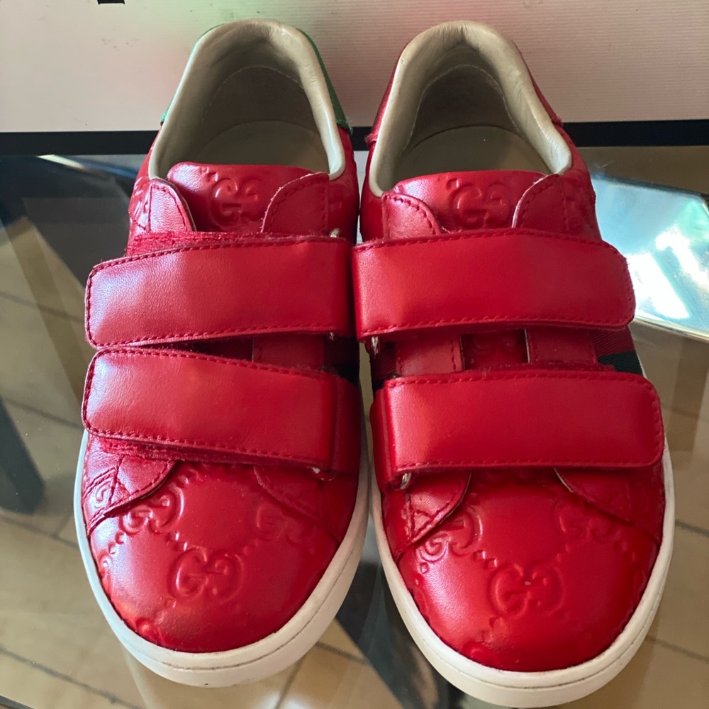 Gently Worn Authentic Gucci Kid Sneakers